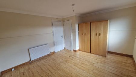 4 bedroom terraced house to rent - Photo 2