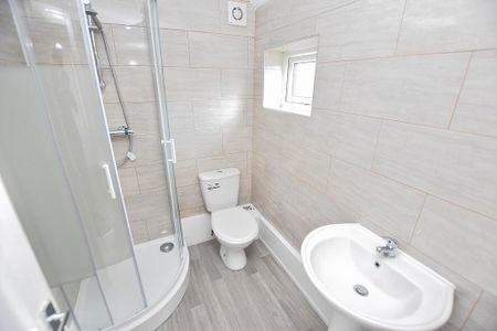 3 bedroom house to rent - Photo 2