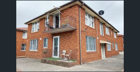 Bright 2 bedroom - Photo 5