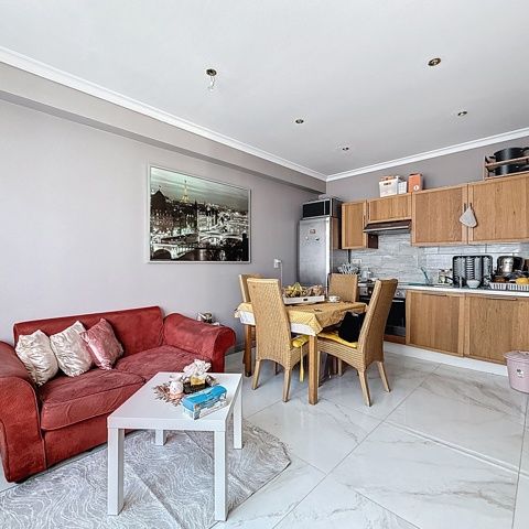 Appartement te huur in Ixelles - Foto 1