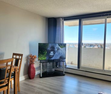 Unit 904, 4902 - 37 Street, Red Deer AB - Photo 4