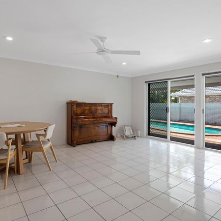 WELCOME TO YOUR NEW HOME - 141 SANTA CRUZ BOULEVARD CLEAR ISLAND WATERS - Photo 5