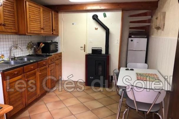 Location appartement 2 pièces 35 m² Correns - Photo 1