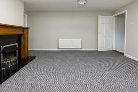 4 Owenroe Drive, Bangor, BT19 1QQ - Photo 2