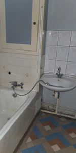 Appartement 4 pièces à Charmes - Photo 3