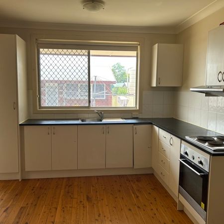 4/96A Belmore Street, TAMWORTH NSW 2340 - Photo 1