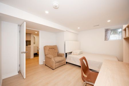 For Lease - 25 Wallasey Avenue Unit# Bsmt, Toronto, Ontario - Photo 5