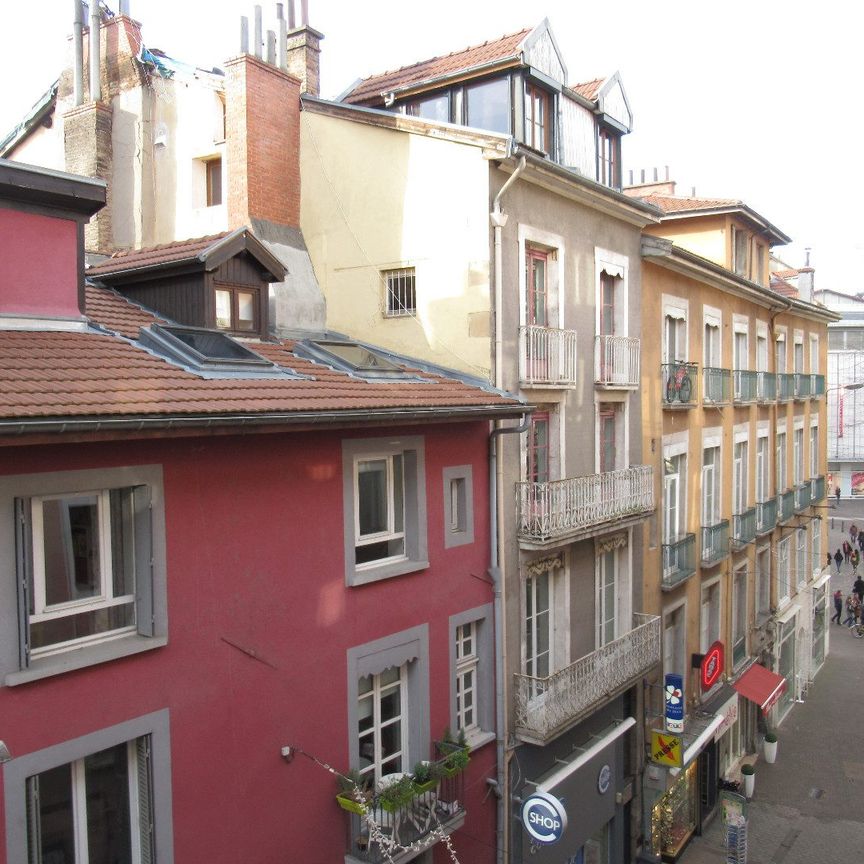 HYPER CENTRE VILLE T3 MEUBLE - Photo 2