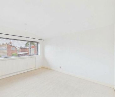 3 bedroom detached house to rent - Photo 2