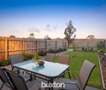 4 Merrimack Crescent, Keysborough VIC 3173 - Townhouse For Rent | D... - Photo 4