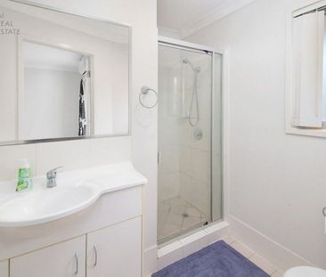 Central Loganlea Location - Photo 4