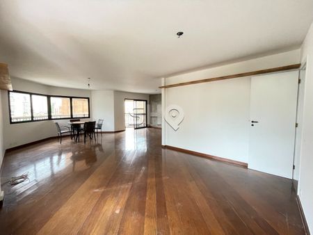 #1188772 - Apartamento - Locação com 202.00 m² , 4 Quarto(s), por R$ 8.000 - Foto 5