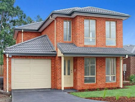 Charming 3-Bedroom Home in South Morang - Photo 5