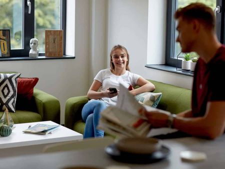 Bronze Studio - Photo 2