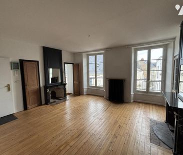 A LOUER A LAVAL CENTRE VILLE RIVE DROITE - Photo 4