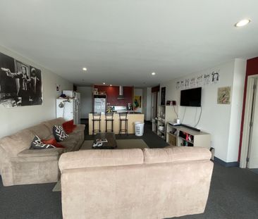 7 Bedrooms in Mt Cook! - Photo 5