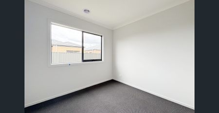 Move-In Ready & Packed with Features - Photo 2