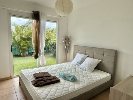 Location Appartement 2 pièces 45m² LE GOSIER 97190 - Photo 5