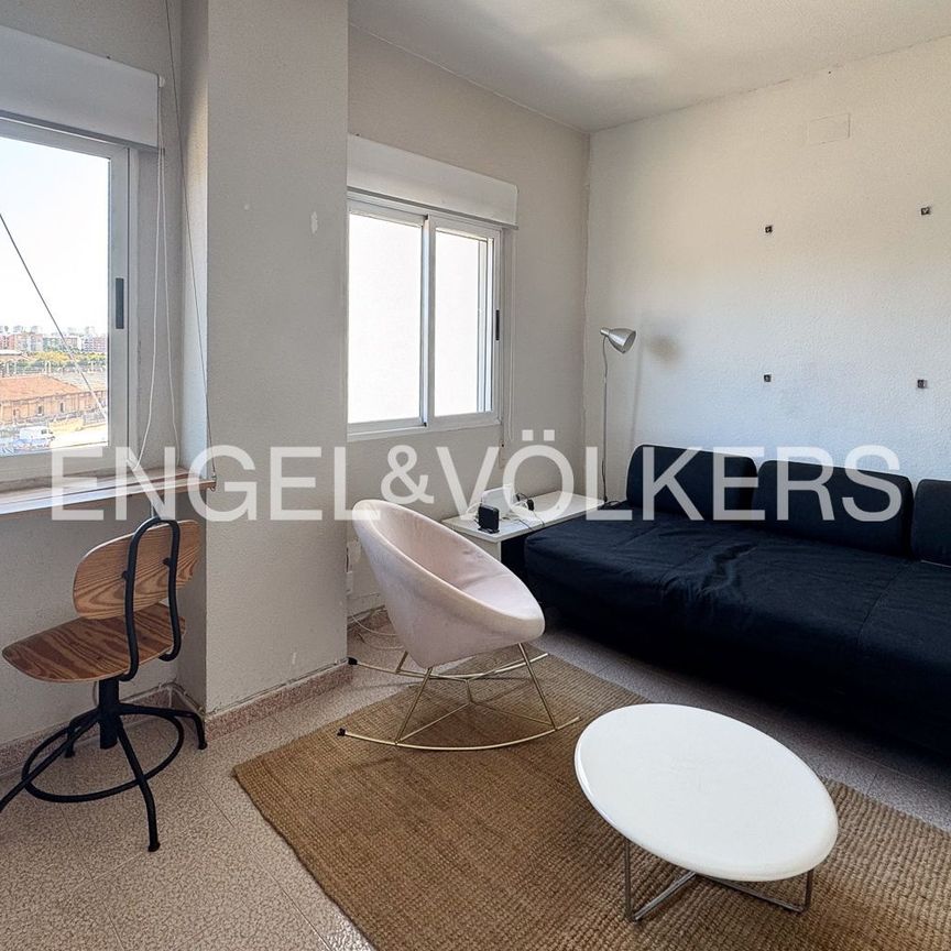 Apartamento de alquiler en Carrer del Doctor Gil I Morte, Arrancapins - Photo 1