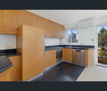 12/43 Ocean View Road, Freshwater, NSW 2096 - Photo 1