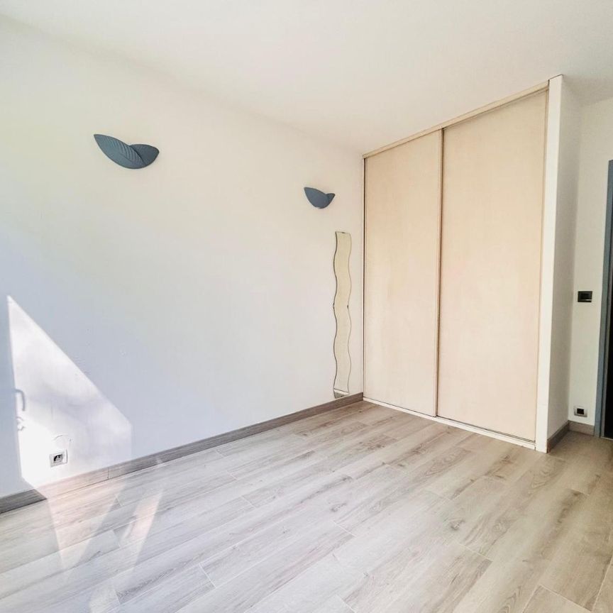 Location Appartement 4 pièces 79m² NOISY LE GRAND 93160 - Photo 1