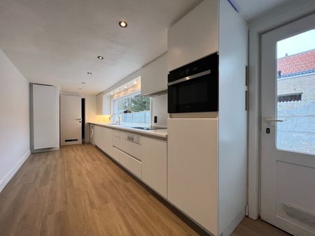 Halfopen woning met 3 slpks en tuin - Foto 2