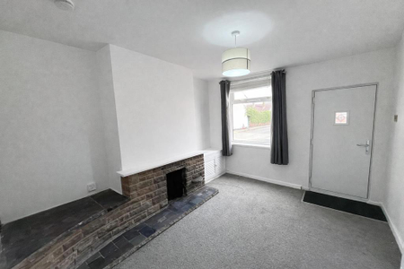 2 bedroom house to rent - Photo 2