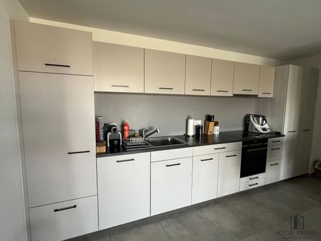 Appartement de 2.5p. avec grande terrasse - Photo 5