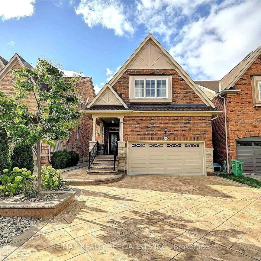 Detached Home For Lease | W9033084 - Photo 1