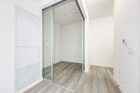 For Lease - 120 broadway Avenue Unit# 2114, Toronto, Ontario - Photo 2