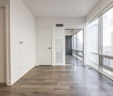 For Lease - 15 Grenville Street Unit# 2204, Toronto, Ontario - Photo 4