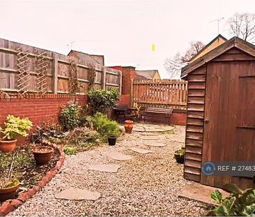 3 bedroom semi-detached house to rent - Photo 5