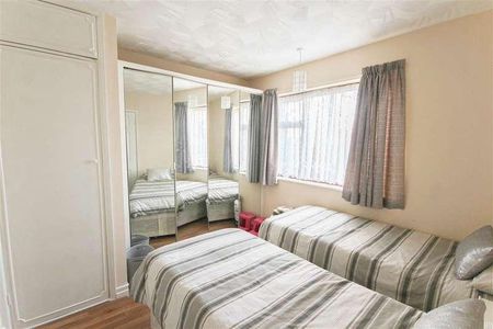 Warren Close, Southampton, SO16 - Photo 4