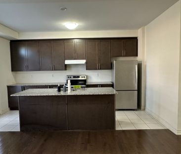 For Lease - 91 Emerald Coast Trail, Brampton, Ontario - Photo 5