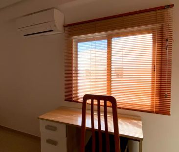 Room in a shared 4-bedroom apartment for rent in Campanar - Photo 3