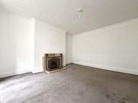 Buckingham Road, Brighton, BN1 3RQ 1 bedroom apartment to rent - Photo 3