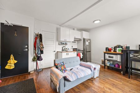 For Lease - 2207 Queen Street Unit# 2, Toronto, Ontario - Photo 5