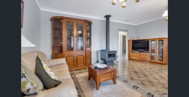 A Timeless Family Treasure with Warmth, Space & Character - Photo 1