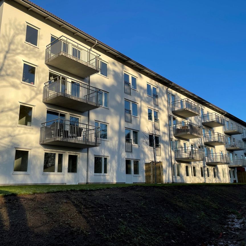 Nyborgsvägen, Stenungsund - Photo 2