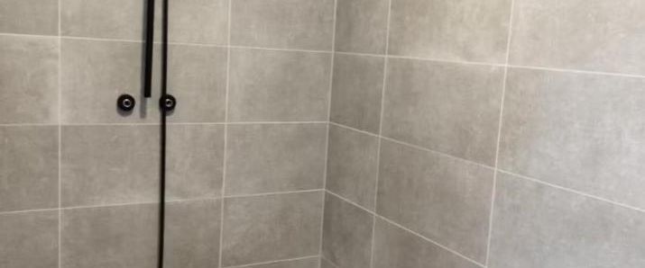 Nachmieter gesucht: 2-Zimmer Wohnung renoviert, unbefristet - Photo 1