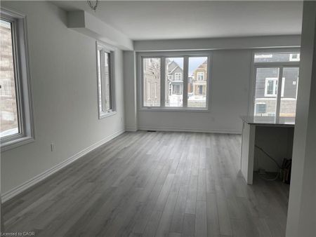 For Lease - 111 Molozzi Street, Erin, Ontario - Photo 3