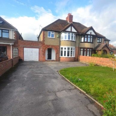 4 Bed - Culver Lane, Reading - Photo 1