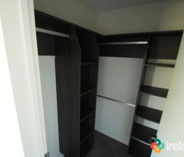 Finest Townhouse on Cross Street - Photo 6