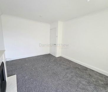 2 bedroom semi-detached bungalow to rent - Photo 5