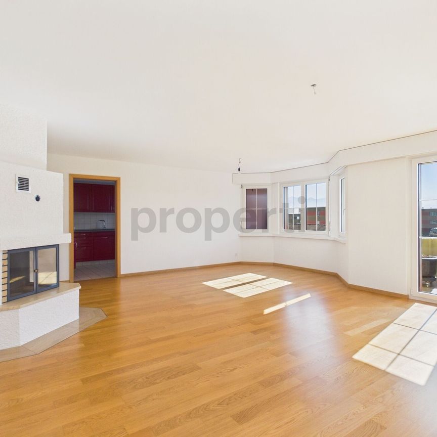 Elegant 4.5-room apartment with balcony in a quiet location in Lüchingen (SG) - Foto 1