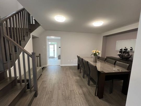 For Lease - 614 PARADE Drive, Stittsville - Munster - Richmond, Ontario - Photo 1