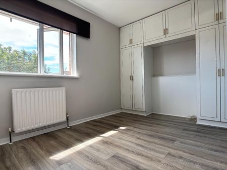 24 Darling Avenue, Lurgan, BT66 8HA - Photo 3