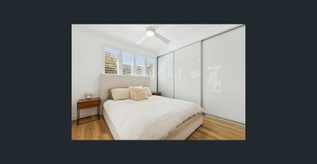 Renovated garden apartment ensures private modern living - Photo 2