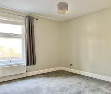 2 bedroom house to rent - Photo 3