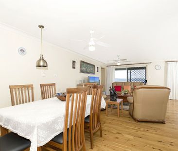 FULLY FURNISHED HOME WITH SPECTACULAR LAKE VIEWS - Photo 3